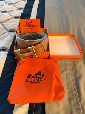 Fashion Nova Tan Leather Belt with Gold H Buckle